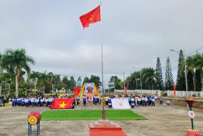 LIÊN QUÂN HAI TRƯỜNG THPT-PTDTNT THAM DỰ ĐẠI HỘI TDTT XÃ QUẢNG KHÊ