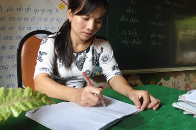 Cô giáo yêu nghề 10 năm bám trụ ở vùng xa