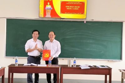 SINH HOẠT CHI BỘ THÁNG 11