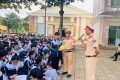Trường THPT Đắk Glong tuyên truyền Luật trật tự an toàn giao thông đường bộ