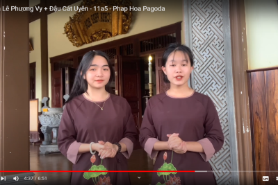 Bài dự thi Nguyễn Lê Phương Vy 11A5 + Đậu Cát Uyên – 11A5 – Phap Hoa Pagoda
